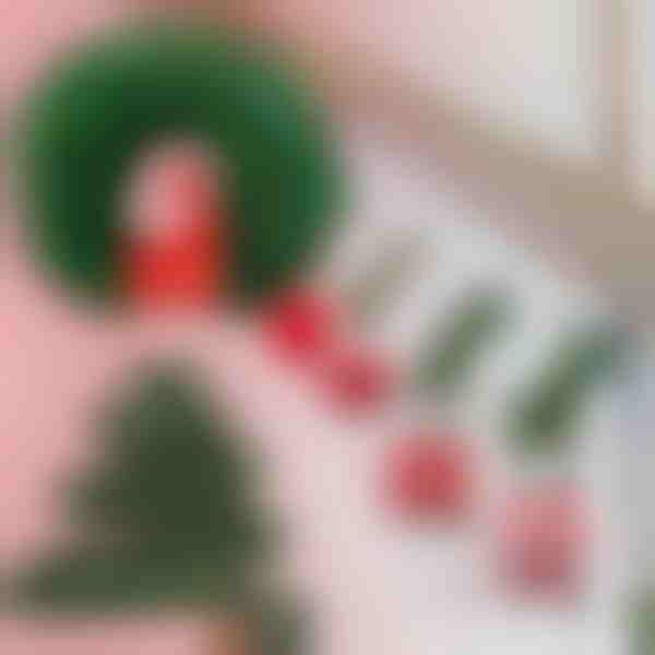 Božični umetni borov venec (5,5 m) | HOLIPINE