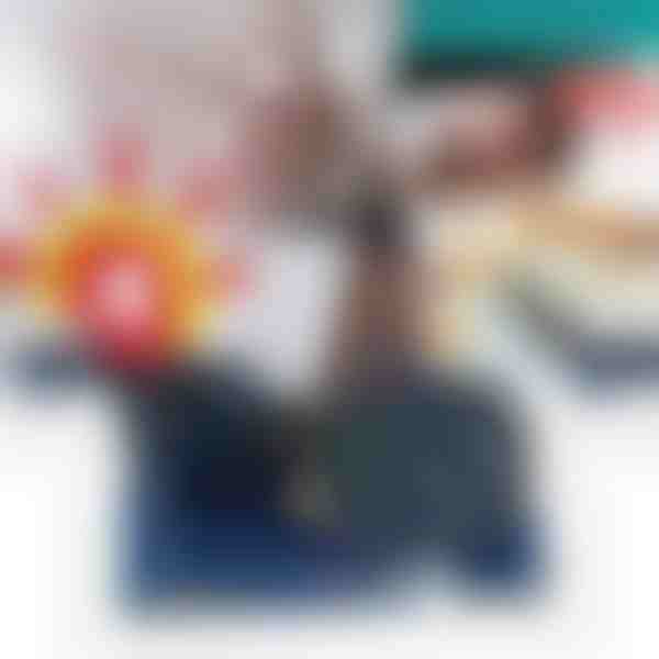 Nevidna potegavščina z zvokom črička | CRICKLY